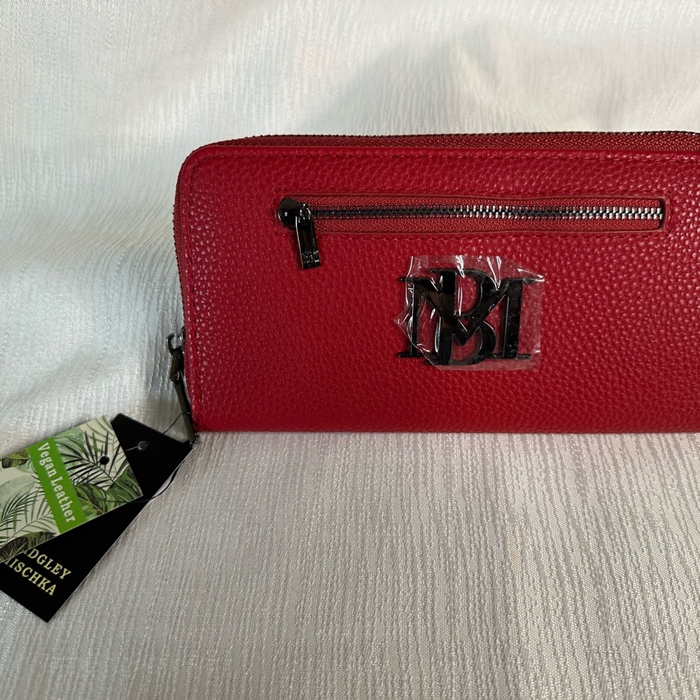 NWT Badgley Mischka Red Vegan-Leather Red Wallet